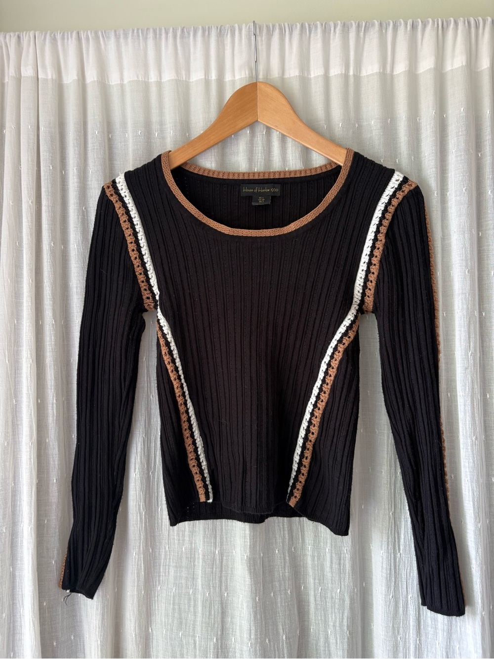 House of Harlow 1960 Black Long-Sleeve Ribbed Top with Brown & White Trim